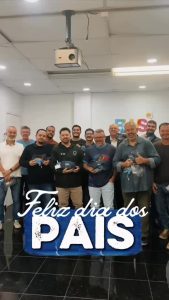Feliz Dia dos Pais! 💙

Hoje celebramos todos aqueles que inspiram, protegem e deixam um legado por meio do cuidado e do exemplo.

Que este dia seja repleto de momentos especiais ao lado de quem faz a diferença na sua história.

BWS IoT – Engenharia de Ideias, Inovação e Laços Sociais.
A inovação está no DNA da BWS IoT

#bwsiot #diadospais #sejaextraordináriobws #tecnologiaiot #vemprabws
